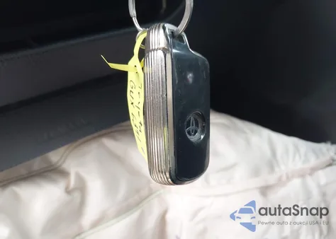 2015 Toyota Highlander Xle V6 z USA, uszkodzony, nr VIN 5TDJKRFH5FS101847